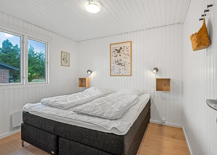 Pietari - 600m From The Sea By Interhome