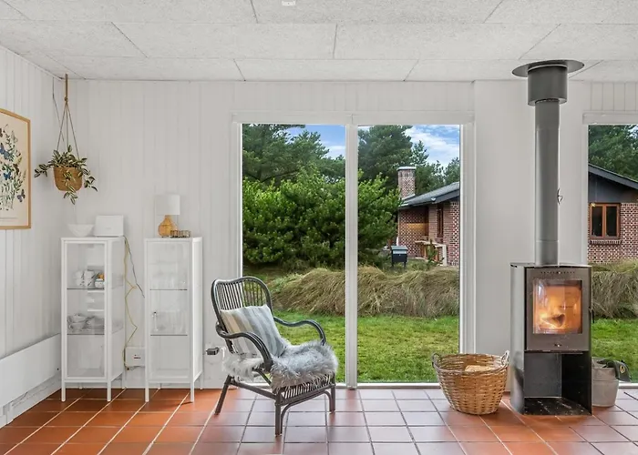 Holiday home Pietari - 600m From The Sea By Interhome *